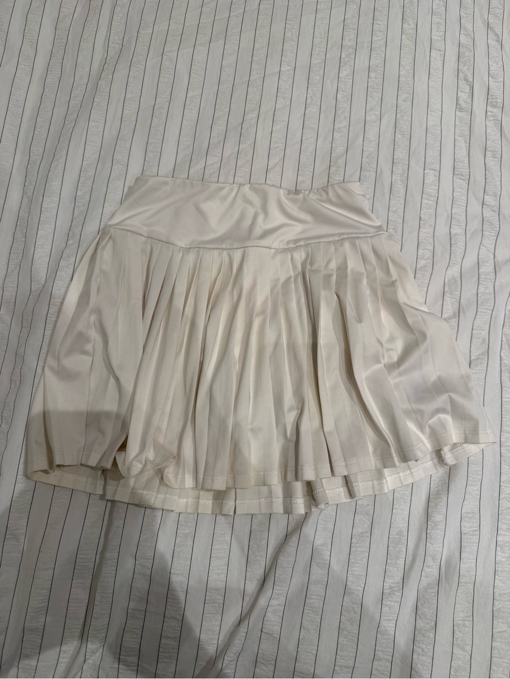 art class white Pleated Mini Skort size M